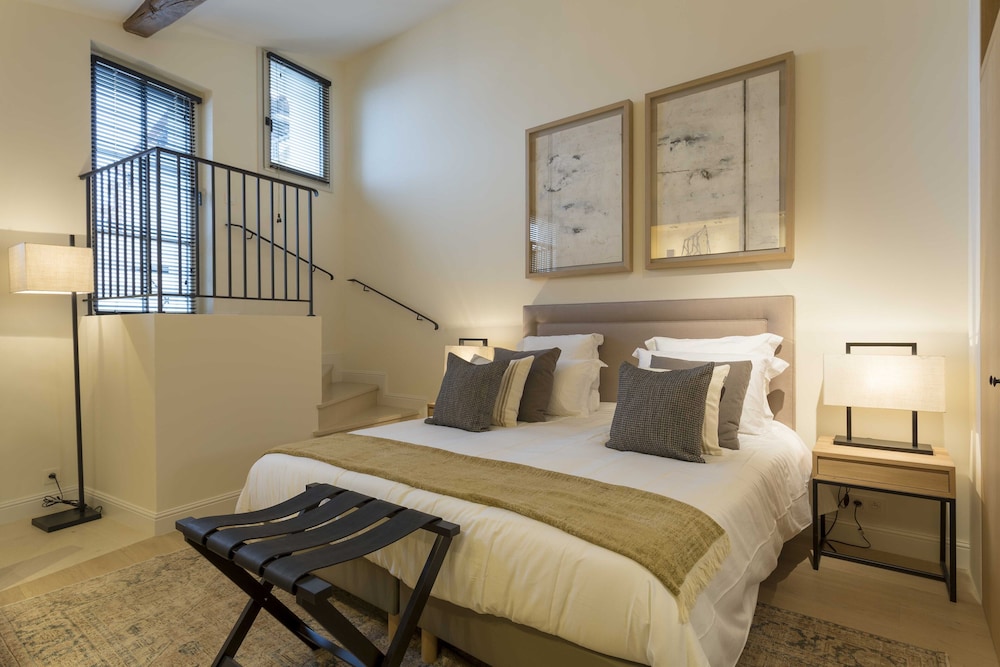 Mougins Luxury Retreats 10/50