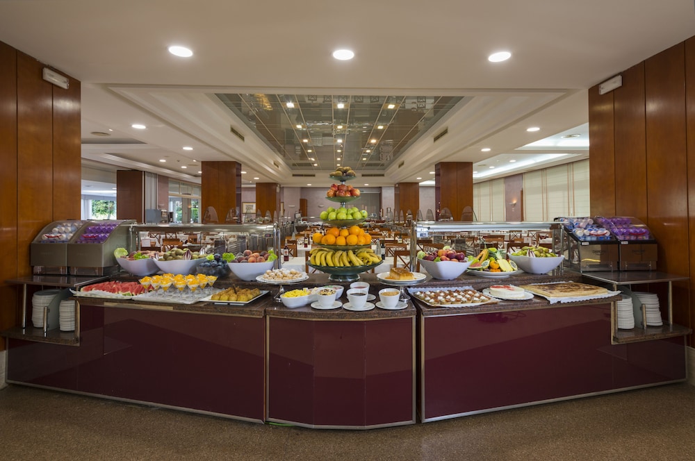 4R Regina Gran Hotel 38/50
