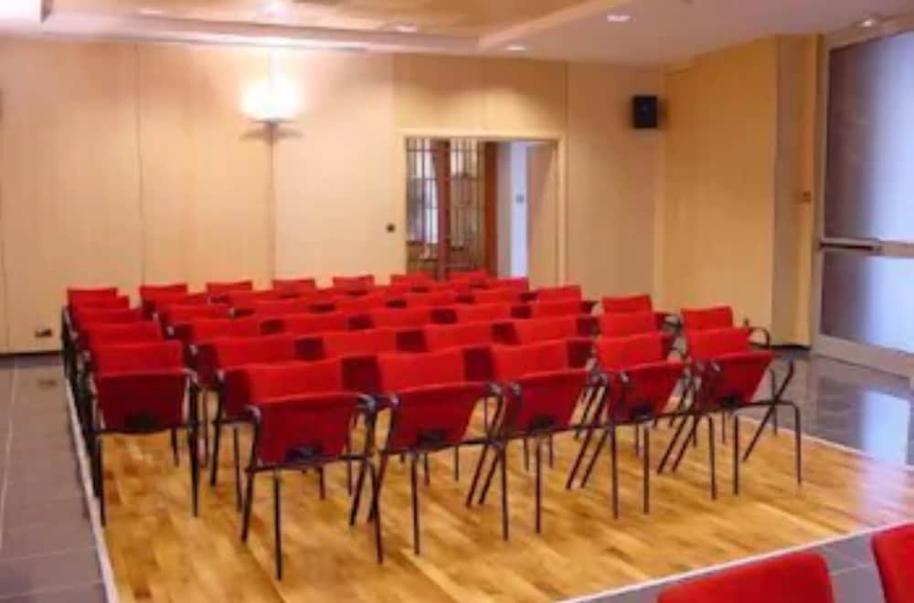 Best Western Plus Poitiers Centre Le Grand Hotel 40/41