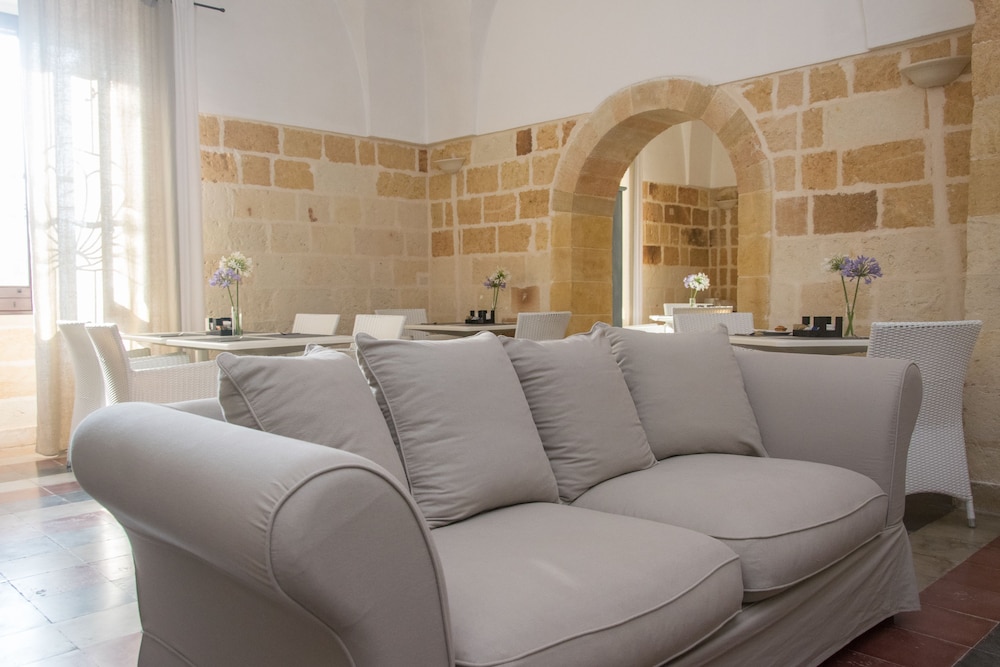 Masseria Mazzetta Salento 24/48