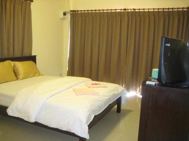Naga Peak Resort 10/20