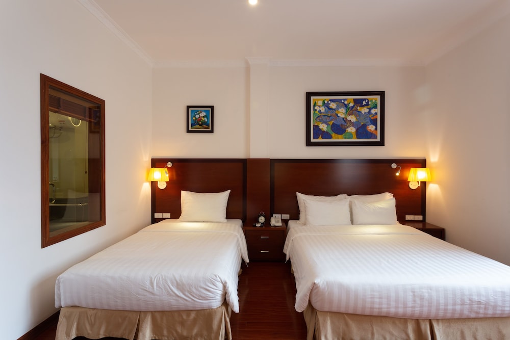 The Melbourne Hotel 13/52