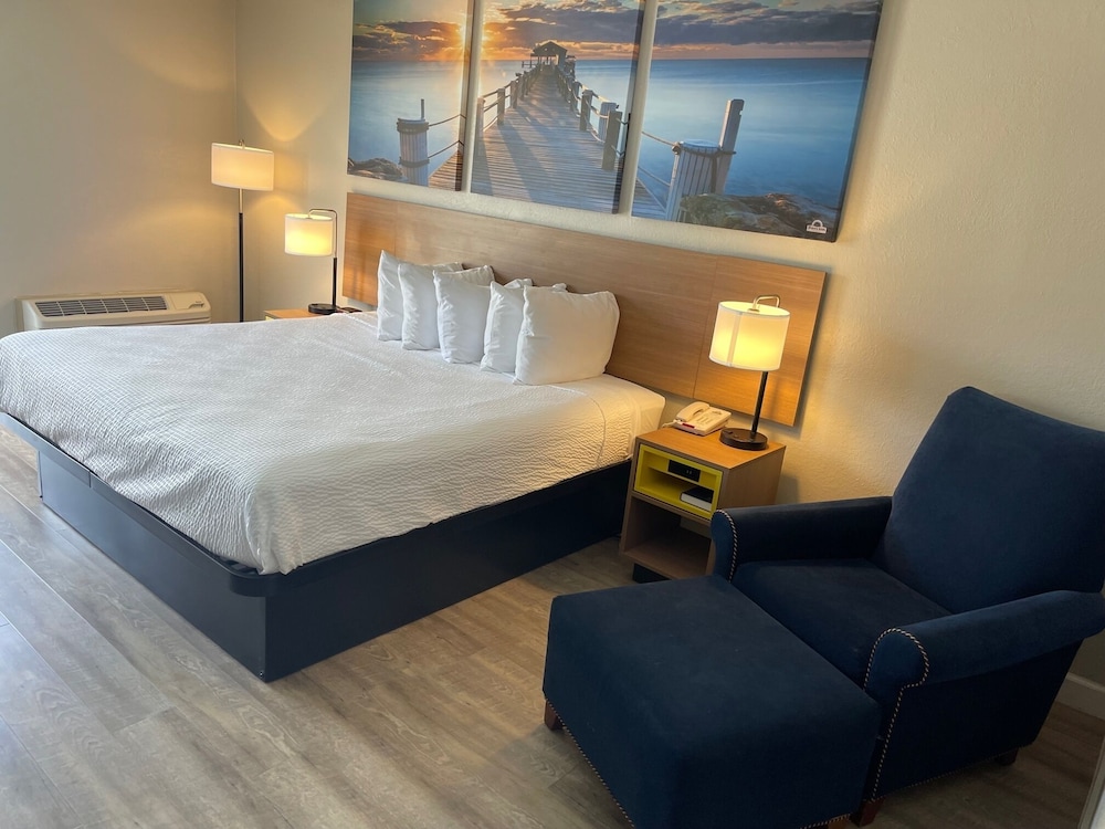 Days Inn by Wyndham Fayetteville-South/I-95 Exit 49 6/31