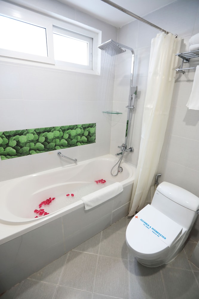 Hanoi Siva Luxury Hotel 53/55