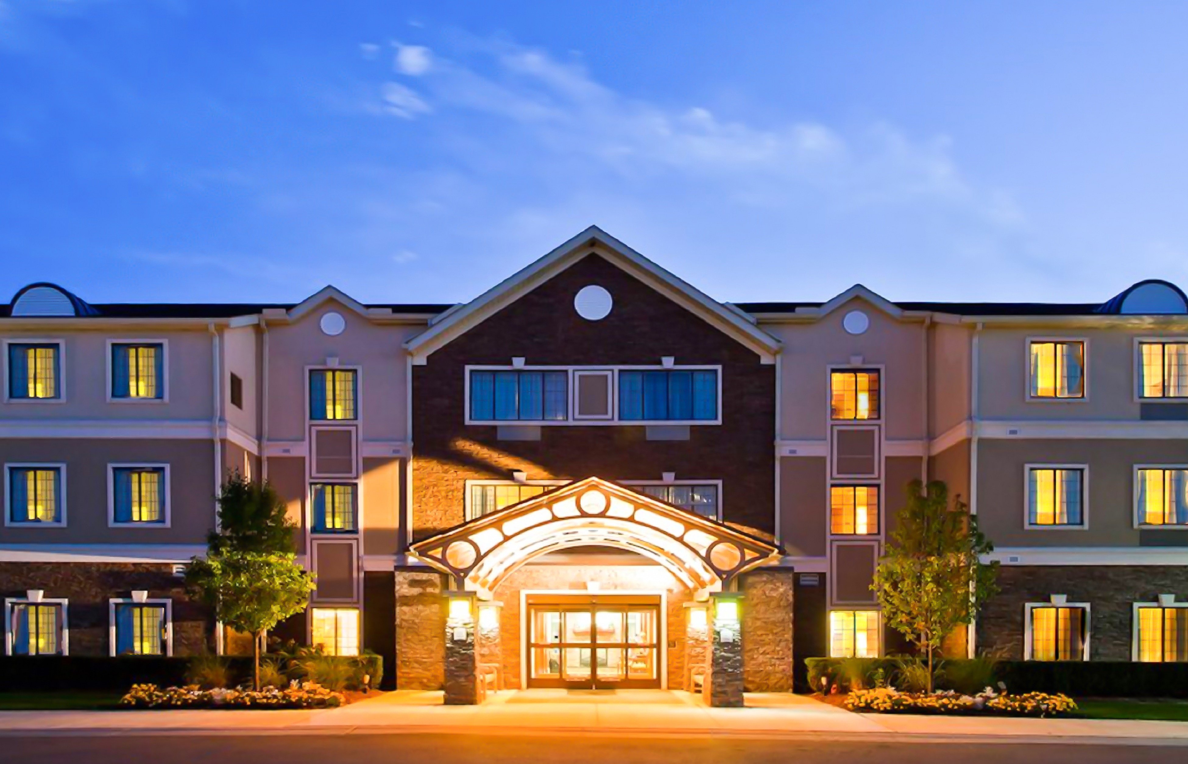 STAYBRIDGE SUITES DETROIT-NOVI 2/60