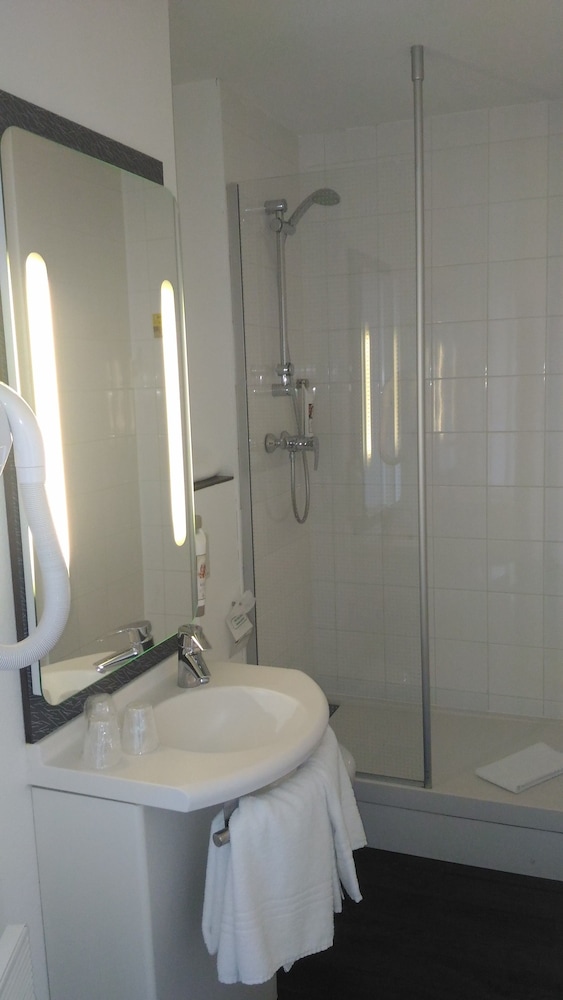 IBIS CHALON SUR SAONE NORD 16/67