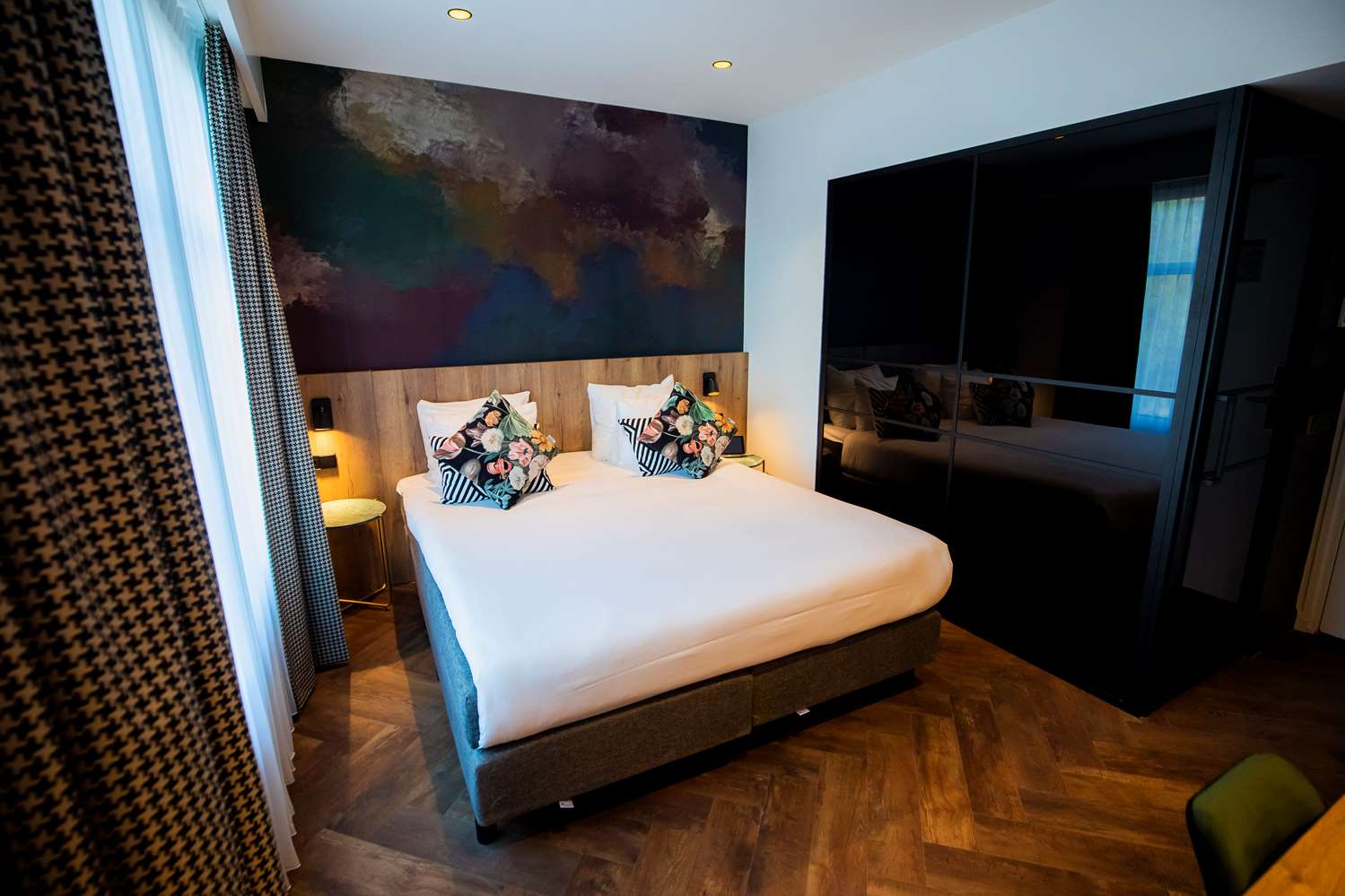 Room, Double Bed, Sauna