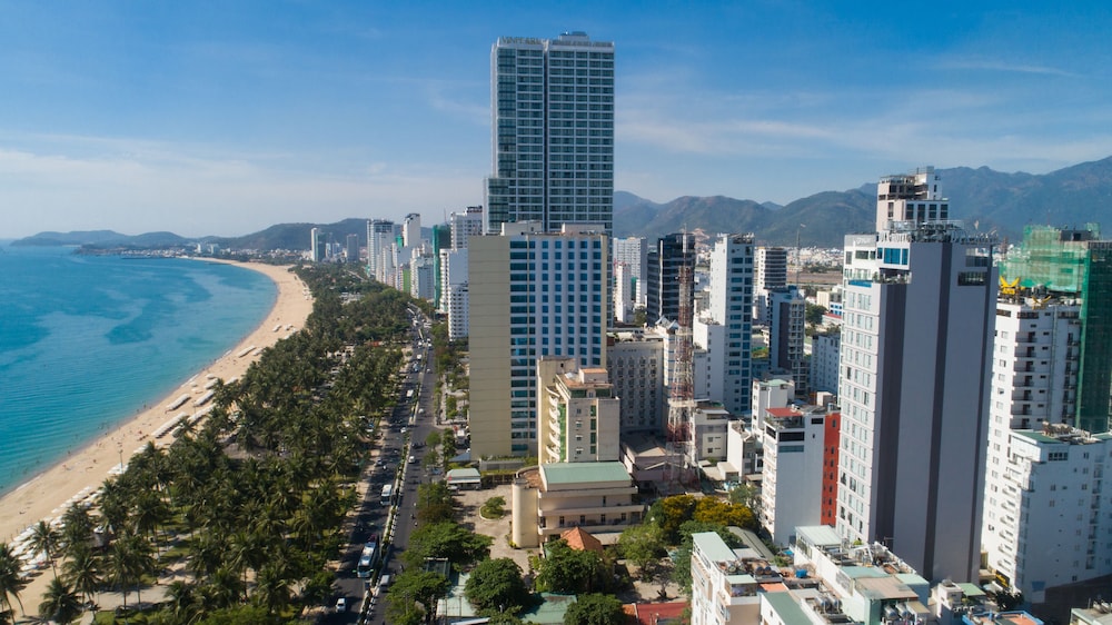 Dtx Hotel Nha Trang 70/73