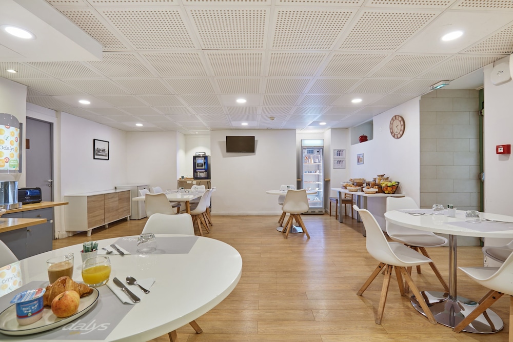 Appart'hotel Odalys City Nice Centre 69/81