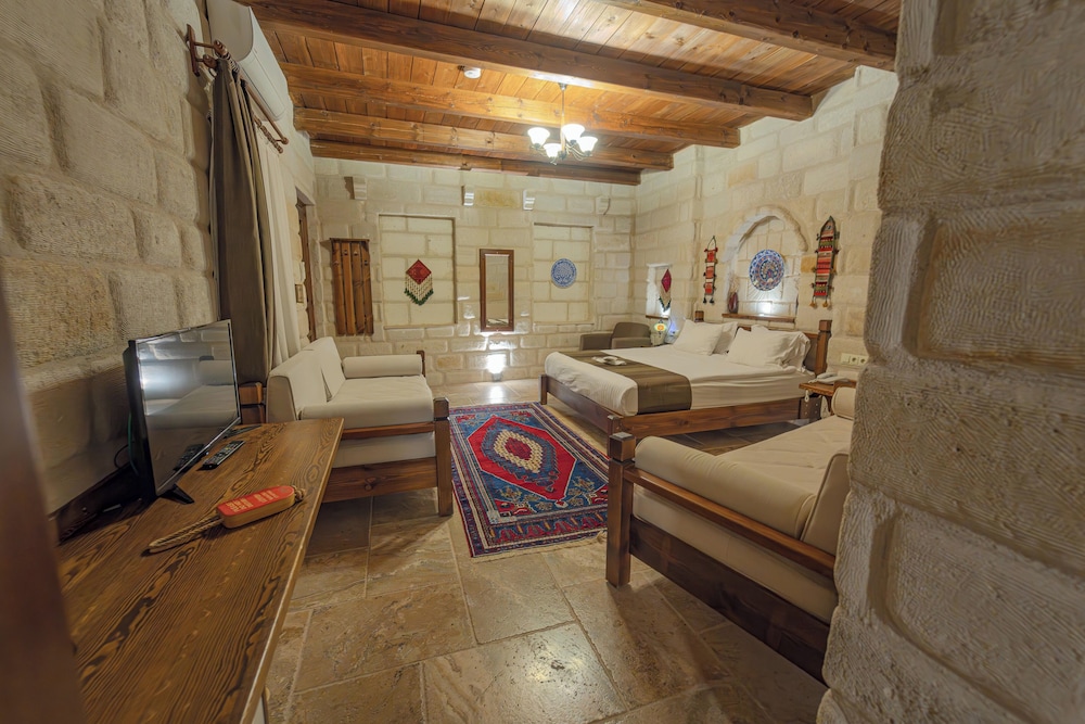 Zara Cave Hotel 33/50