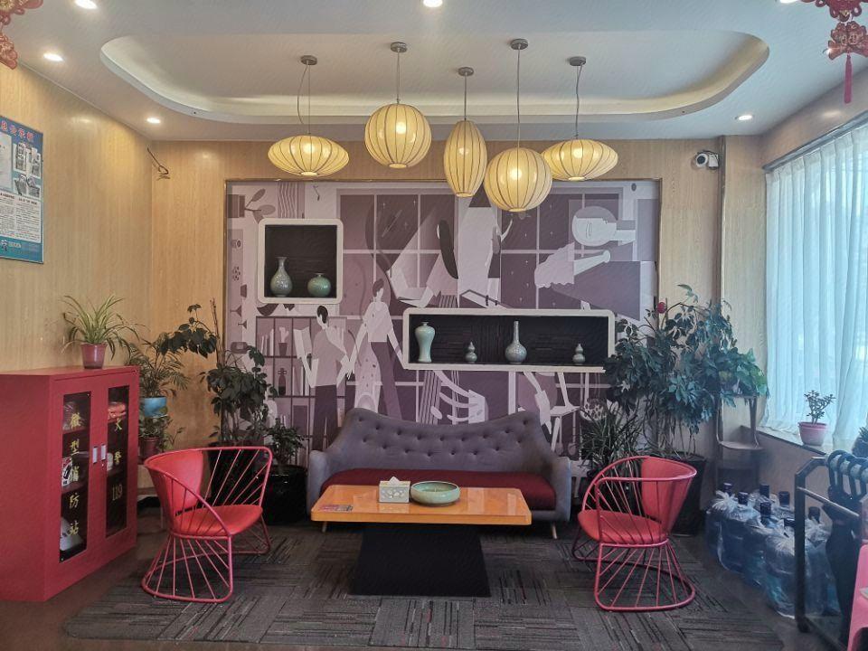 Thank Inn Plus Hotel Henan Kaifeng Tongxu county Renmin Road 16/23