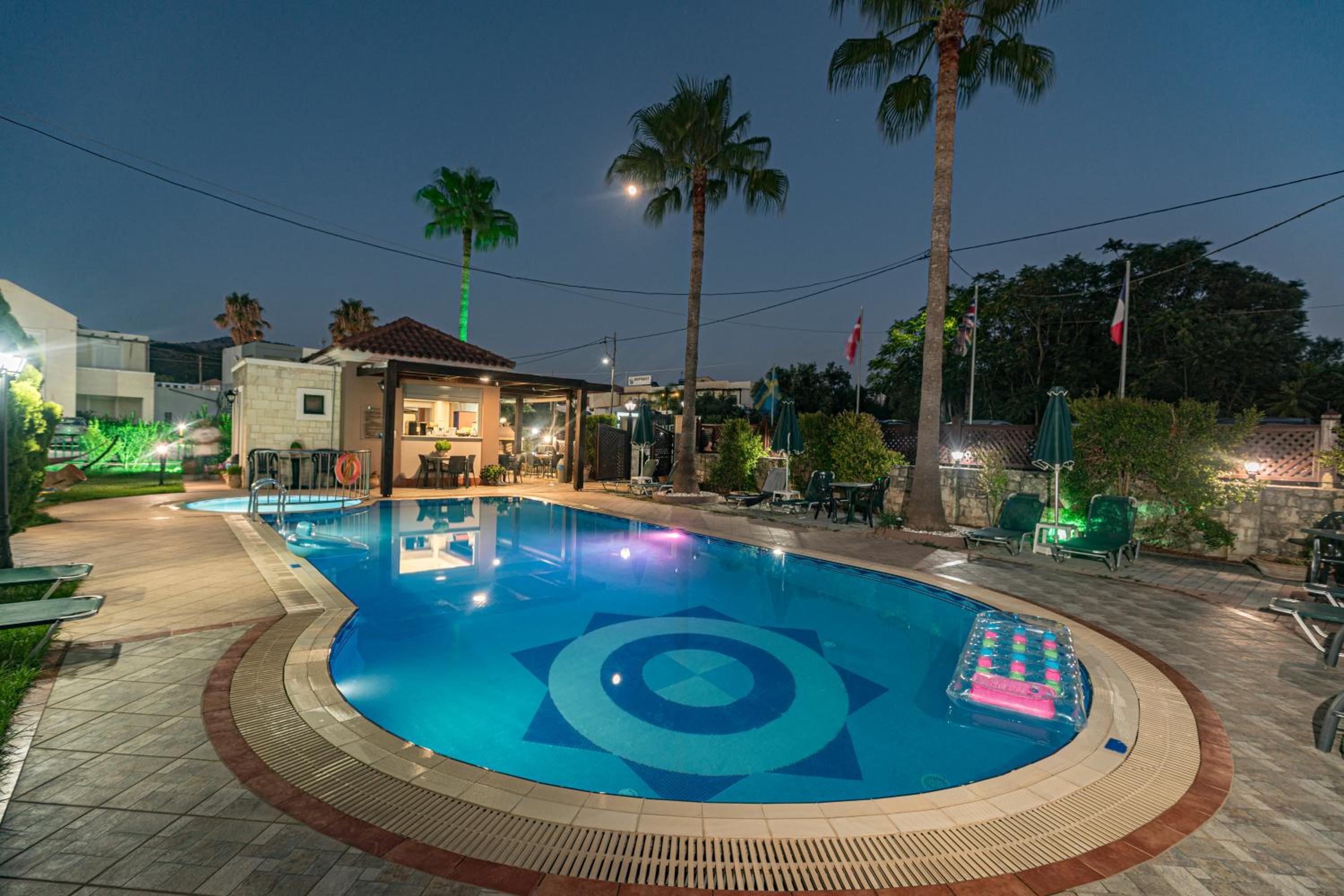 Gianna Apartments 53/59