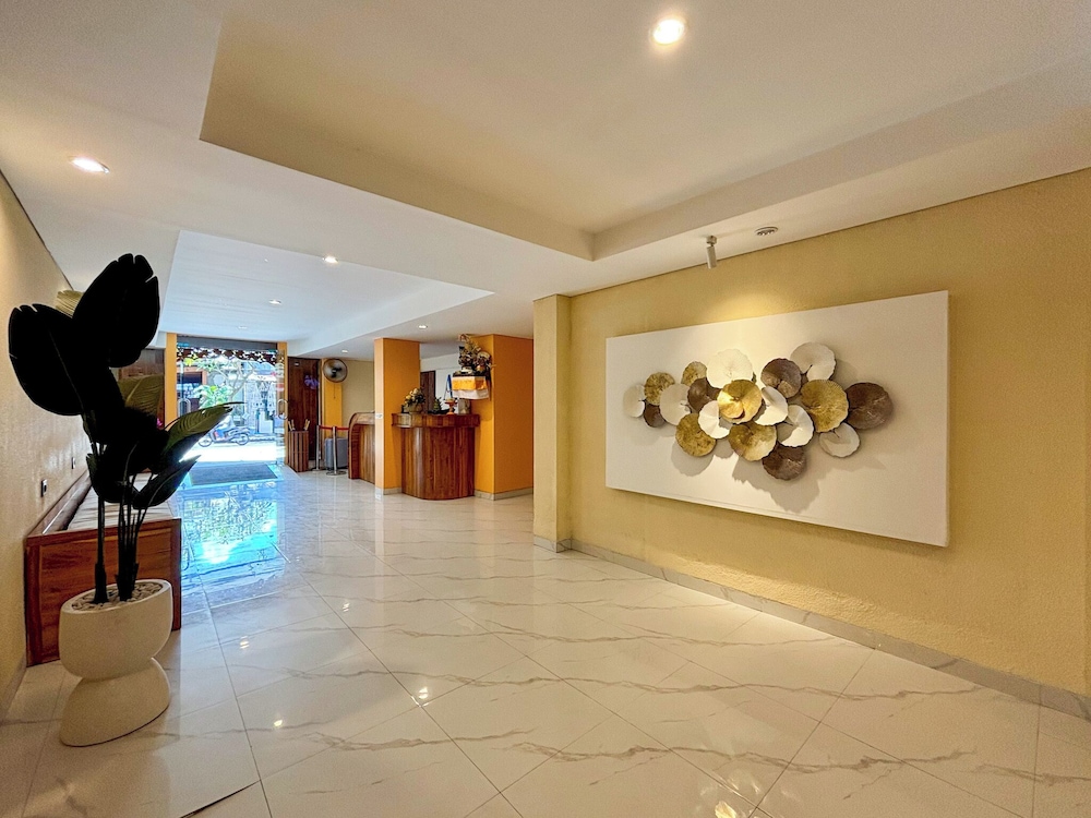 Ab Hotel Kuta 7/74