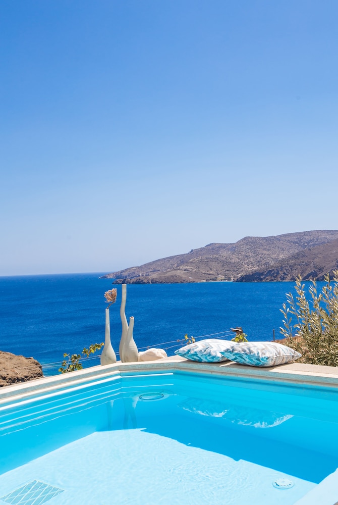 Tholaria Boutique Hotel 42/50