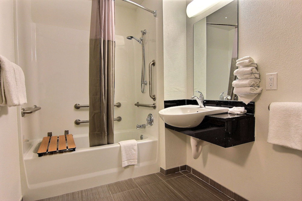 Studio 6 Extended Stay - Austin, TX - Northwest 26/49