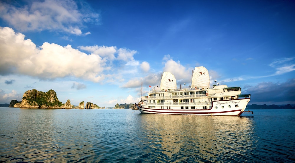 Signature Royal Halong Cruise 29/36
