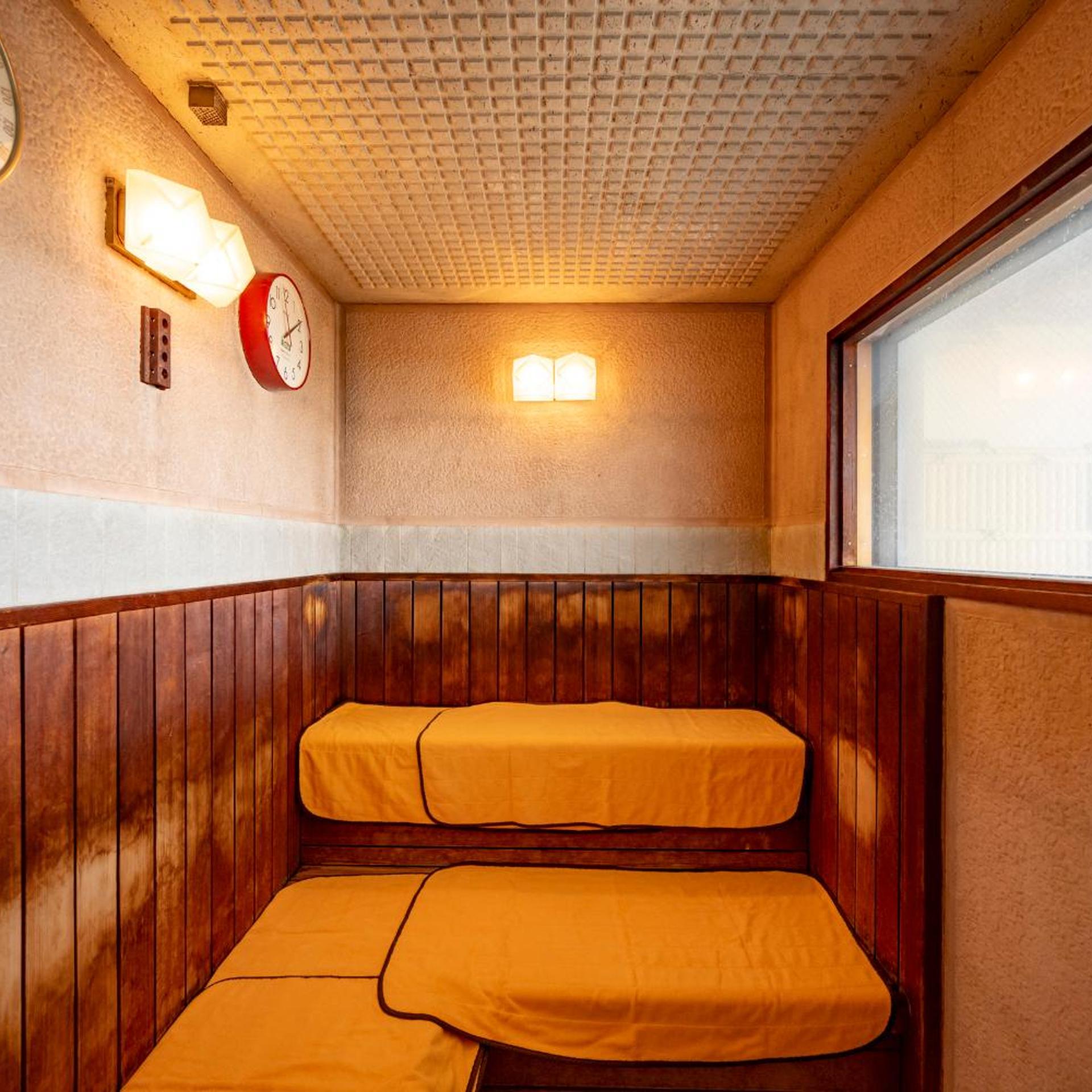 Shima Beach Hotel 18/36