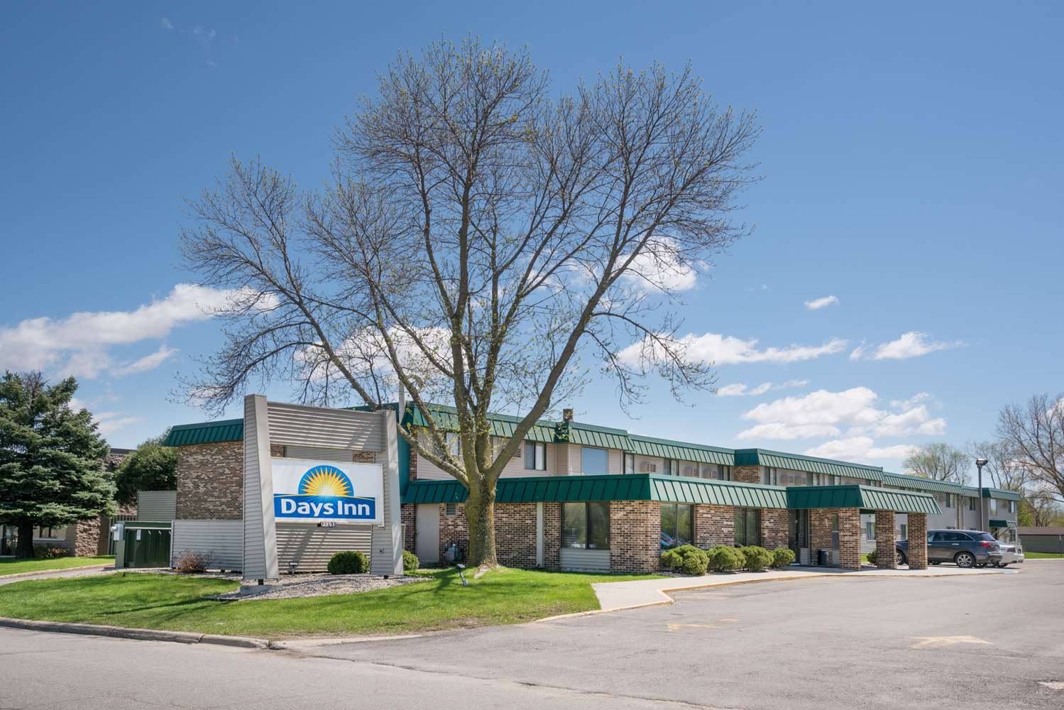 Days Inn by Wyndham Mason City 3/14