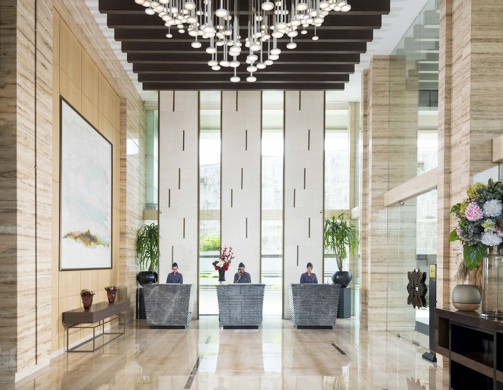 GRAMM HOTEL by Ambarrukmo 7/64