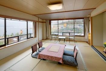 Japanese, Economy, 6 Beds, Sea View