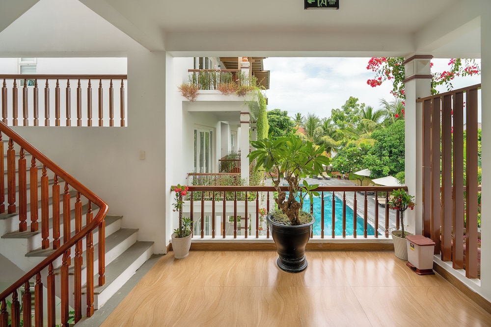 Hoi An Palmy Villa 16/62