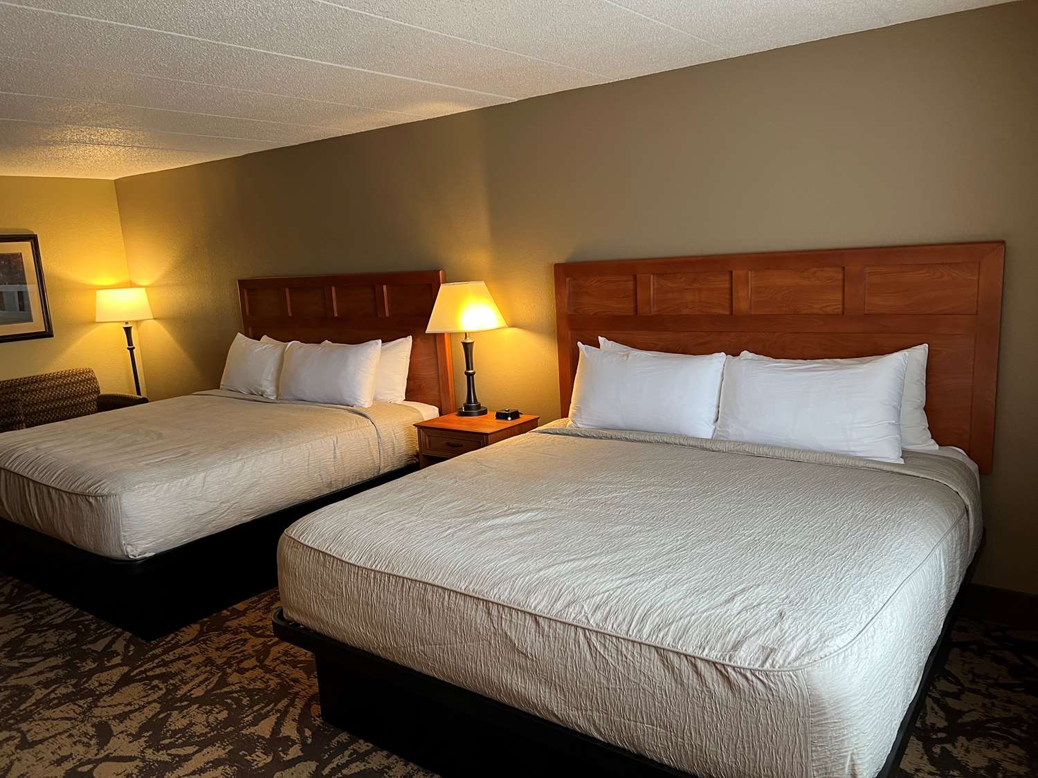 Room, 2 King Beds, Sofa, Large
