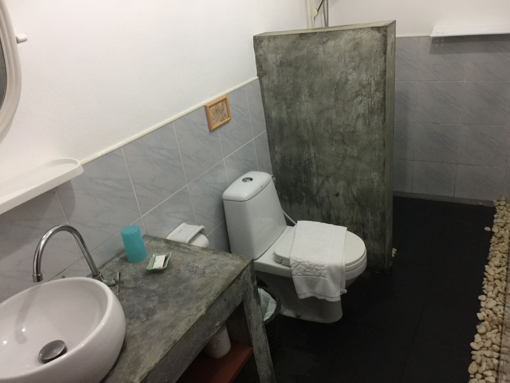 Baan Sukreep Resort 75/78
