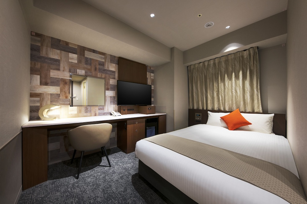 SUPERIOR, DOUBLE BED