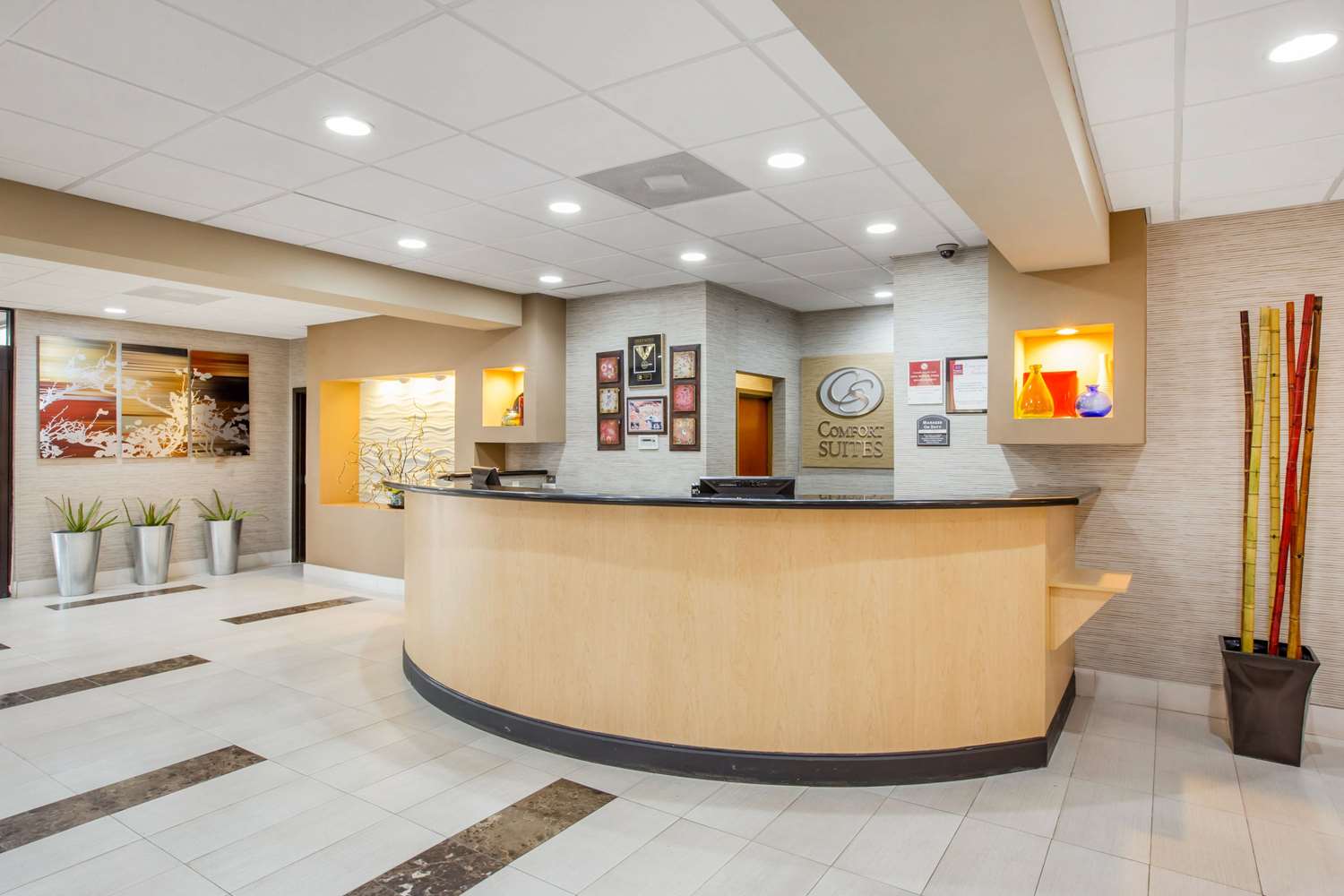 Comfort Suites Locust Grove Atlanta South 8/25