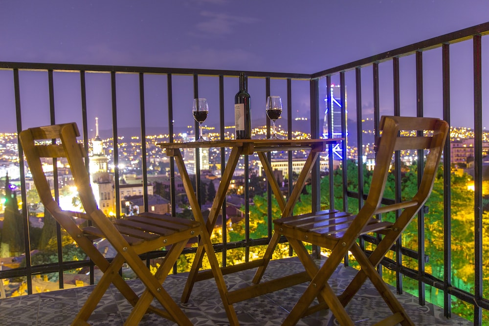 Tbilisi View Hotel 61/65