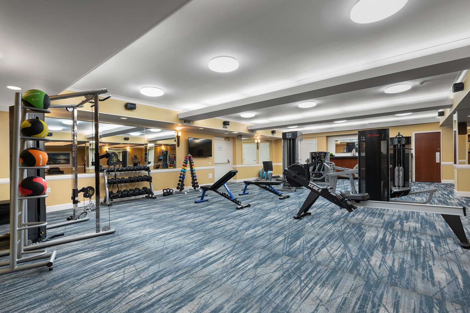 Best Western Plus Columbia River Hotel 21/31