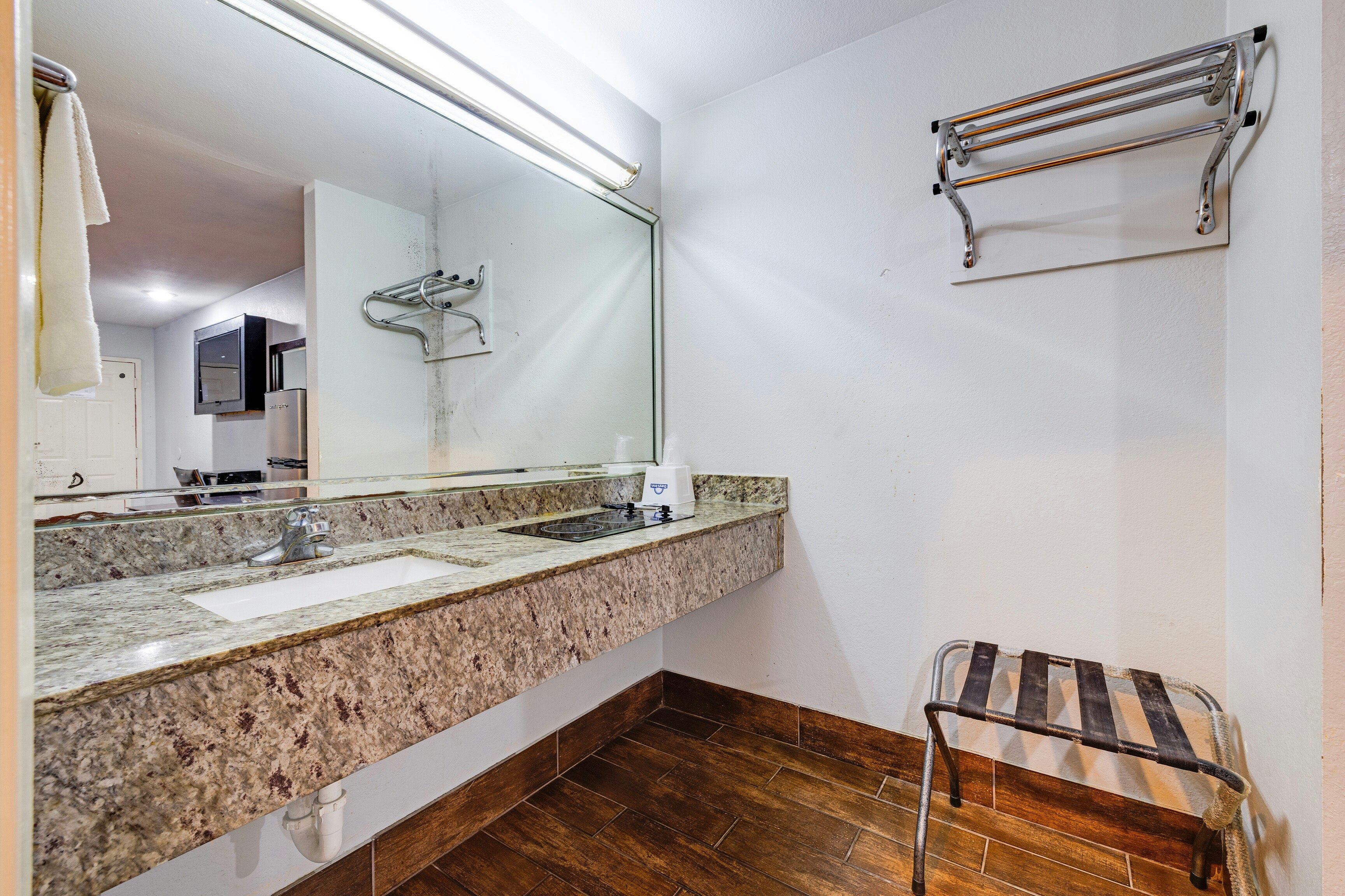 Hotel O Luxury Inn Channelview Baytown I-10 52/56