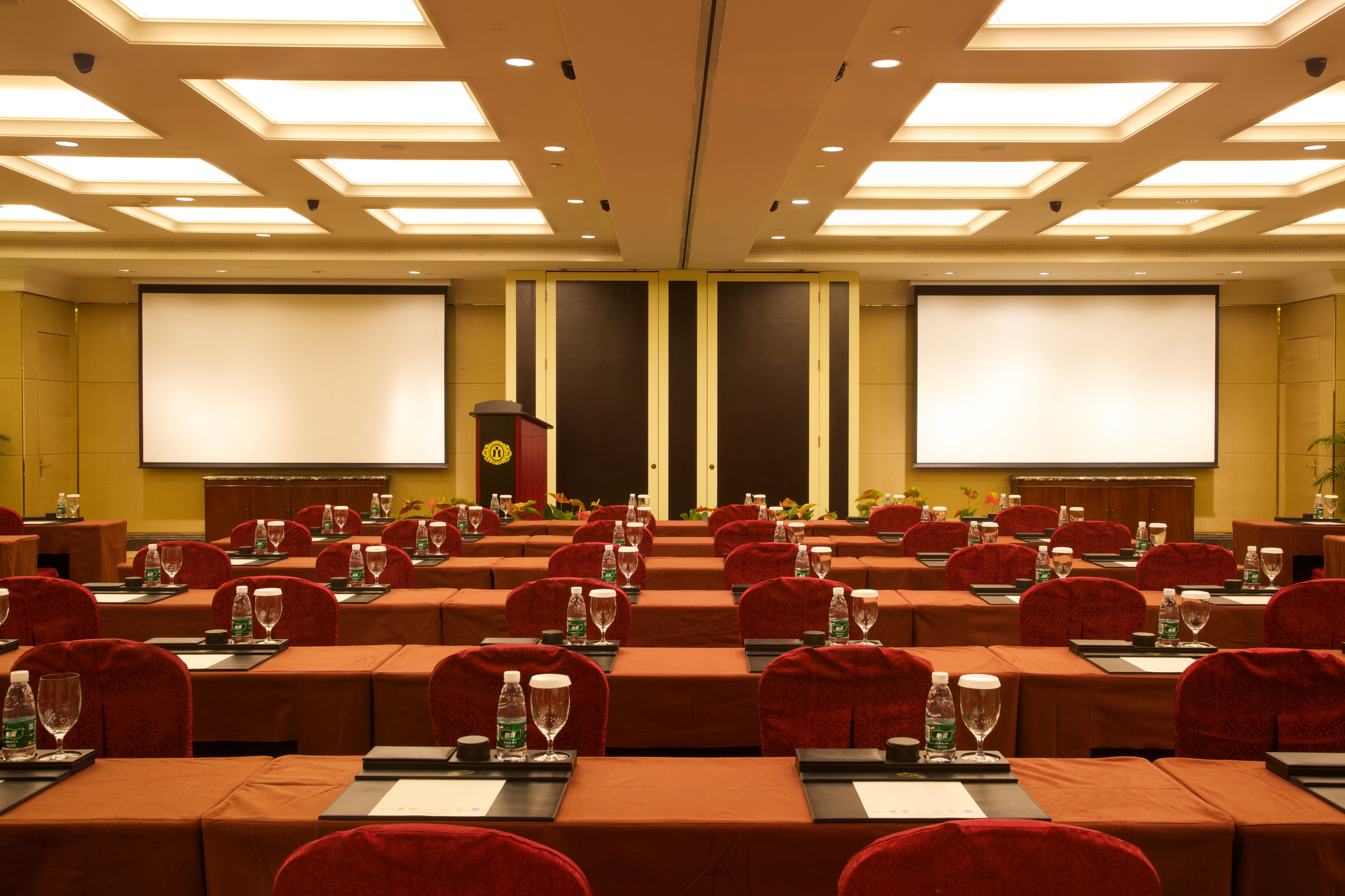 Crowne Plaza Resort Sanya Bay 36/50