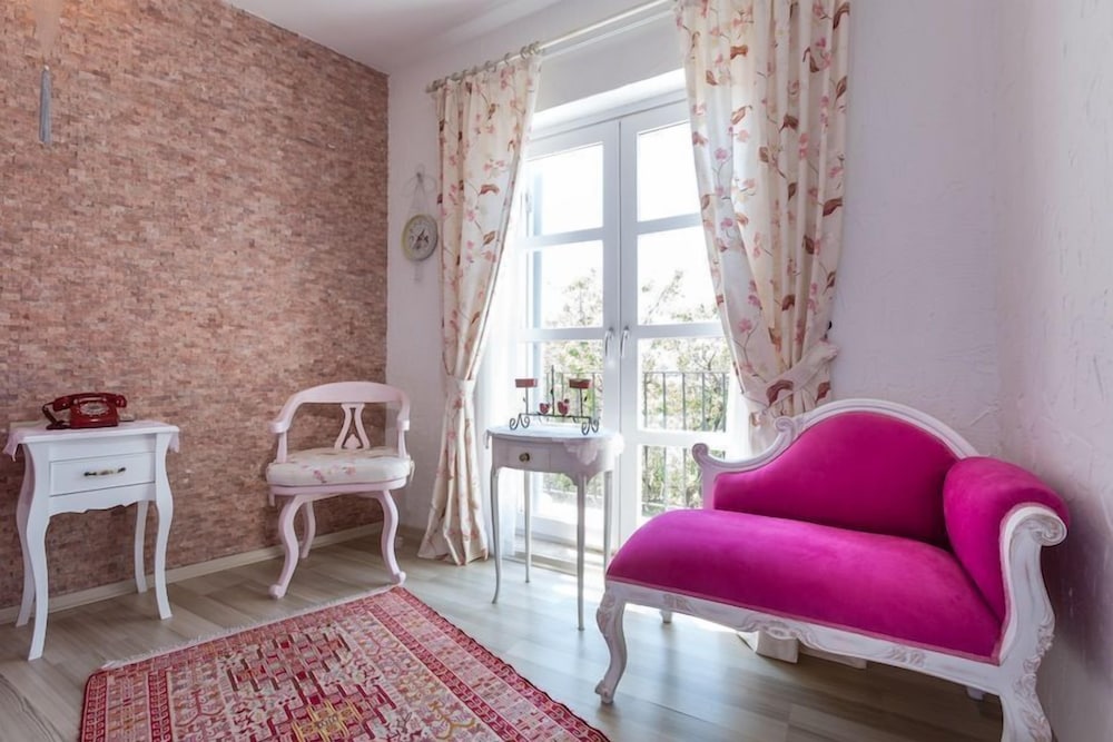 Alacati Chigdem Hotel 32/38