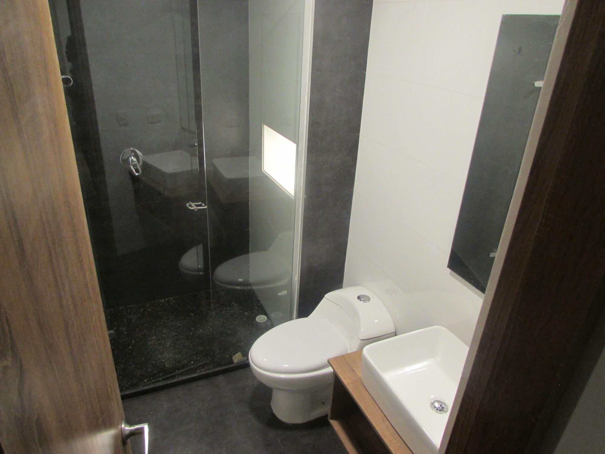 غرفة تنفيذية بسرير مزدوج بإطلالة على المدينة، Hotel Bogota DC 6/7