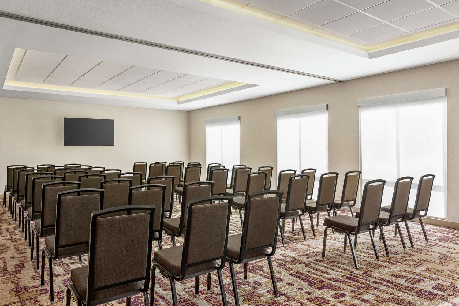 Hampton Inn Stockton, CA 24/30