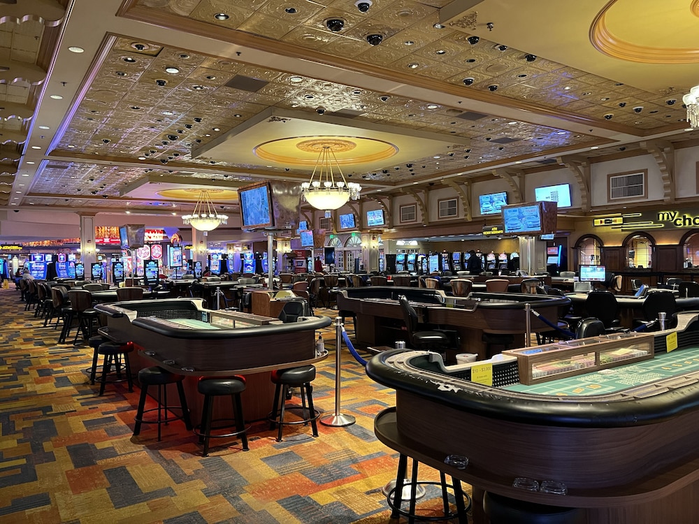 Ameristar Casino Hotel Vicksburg 70/78