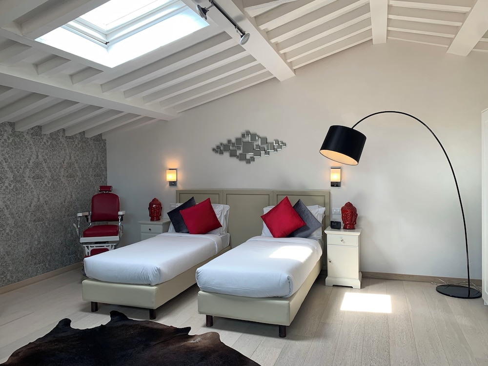 Florence Art Apartments 5/41
