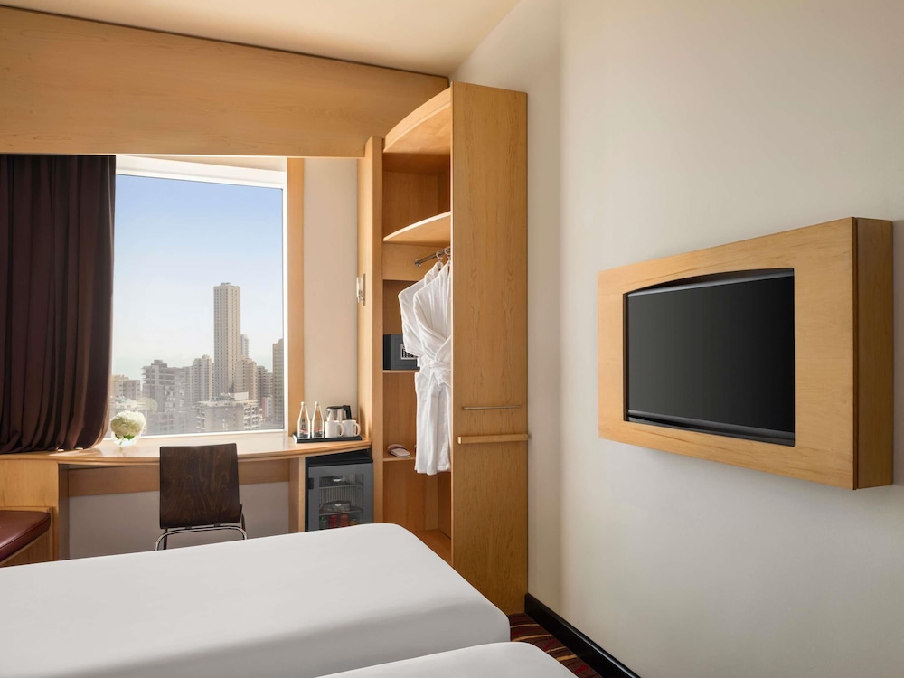 Superior, Twin Beds