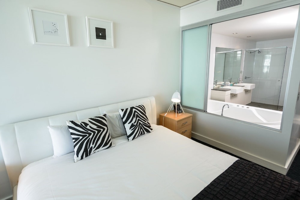 C Bargara Resort 30/73