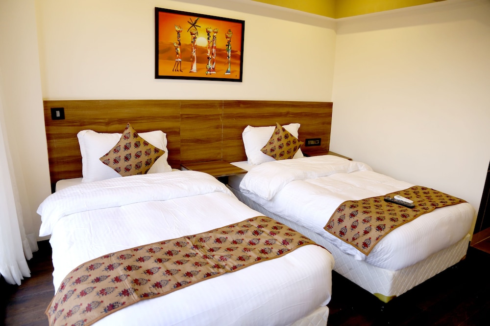 Hotel Mumbai House 10/33