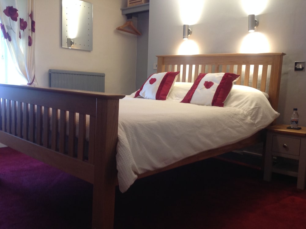Afon Duad Inn 3/17