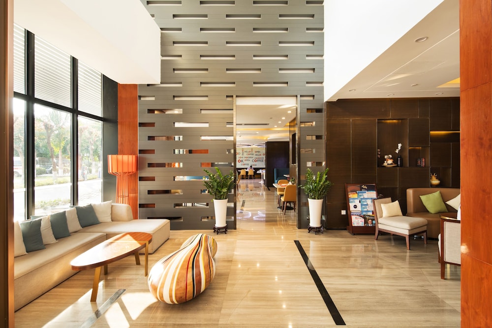 Ausotel Smart Baiyun International Airport T2 18/60