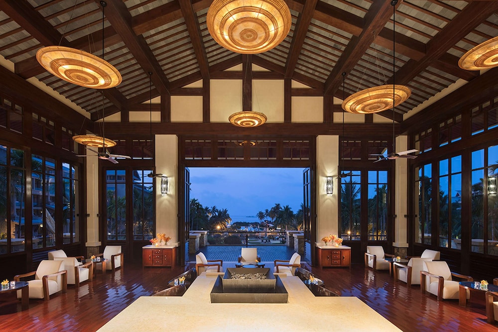 Hilton Sanya Yalong Bay Resort Spa 55/75