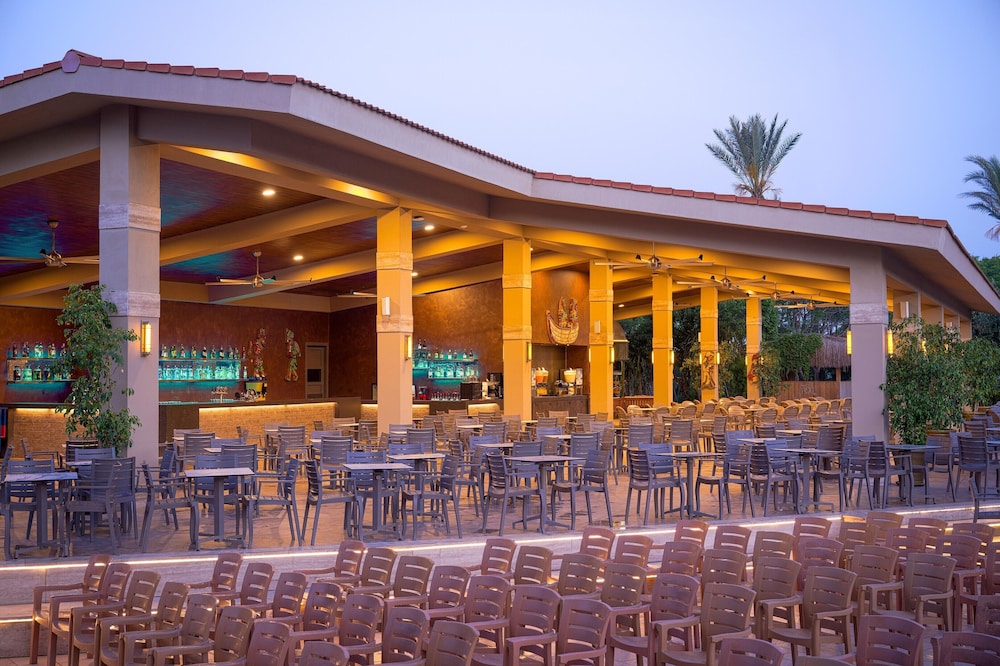Belconti Resort Hotel in SERIK