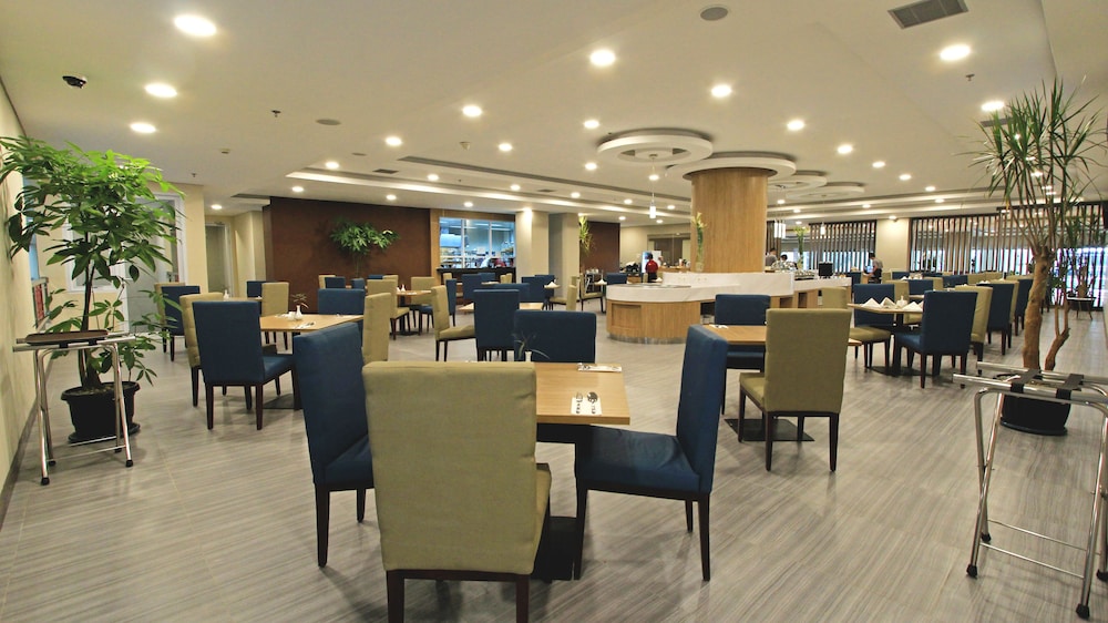 Anara Sky Kualanamu 22/28