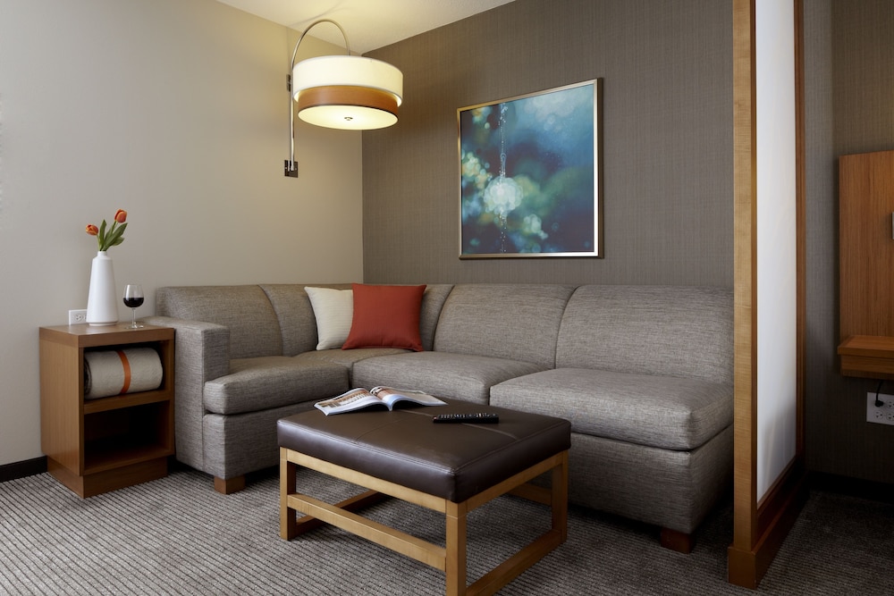 HYATT PLACE MT. LAUREL 33/55