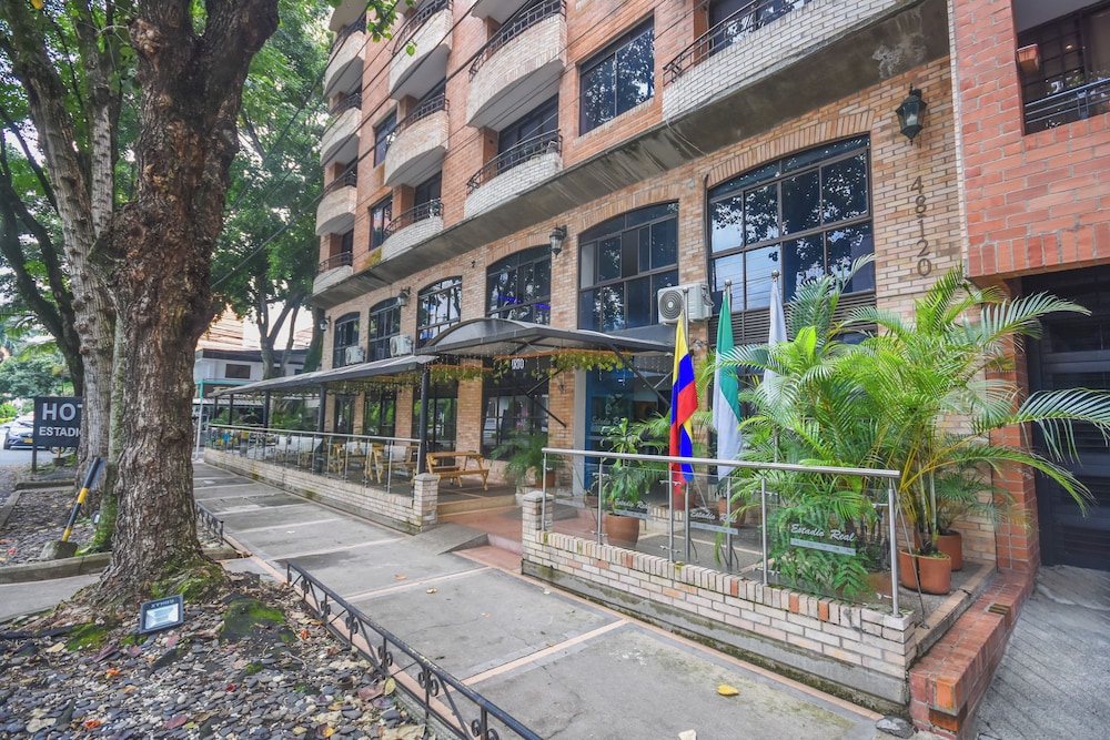 Estadio Real Hotel 38/43