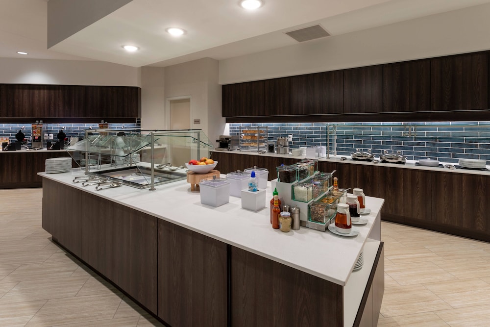 Residence Inn Minneapolis Maple Grove/Arbor Lakes 28/41