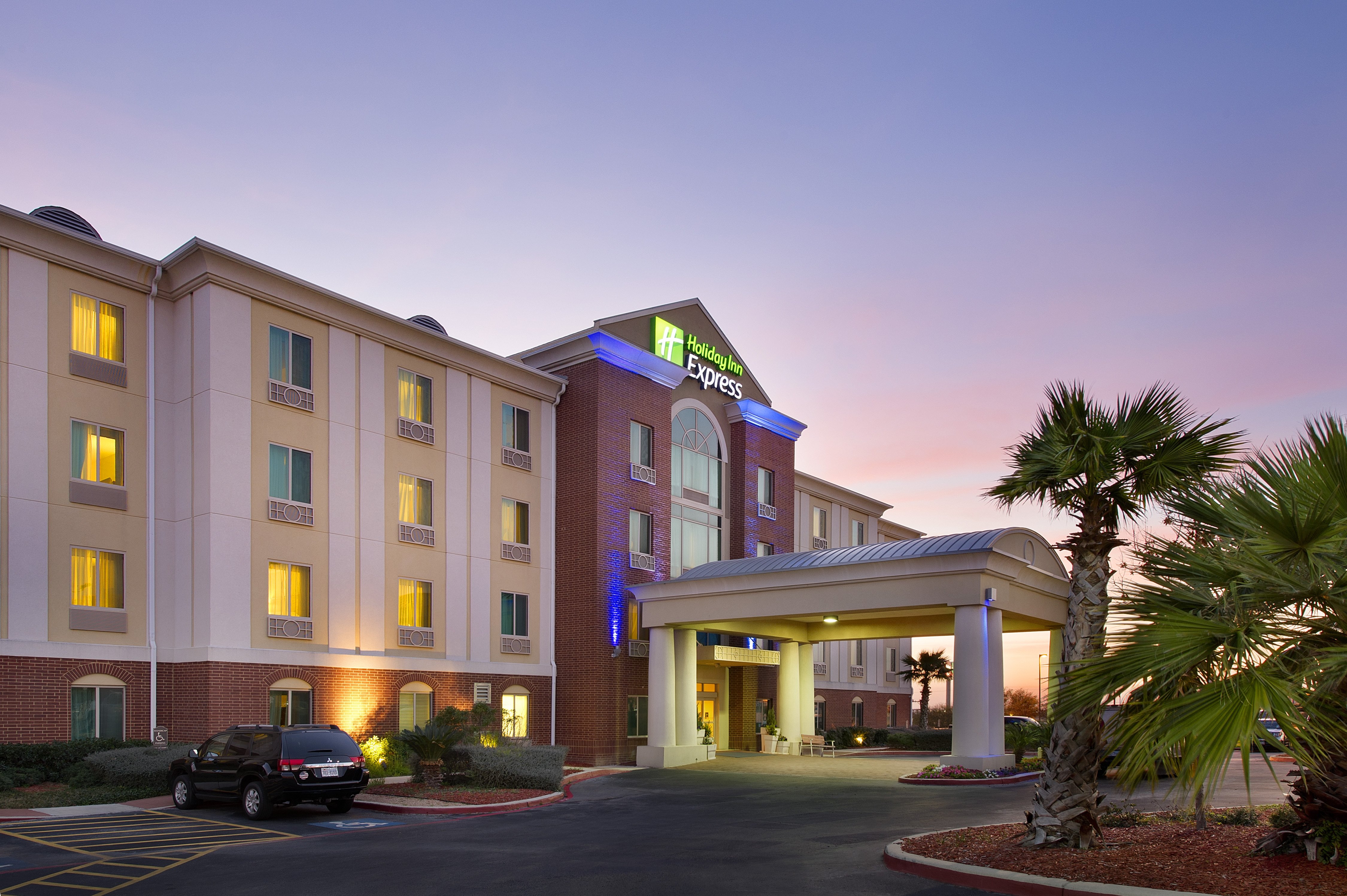 Holiday Inn Express Hotel Suites San Antonio West Seaworld Area 3/24